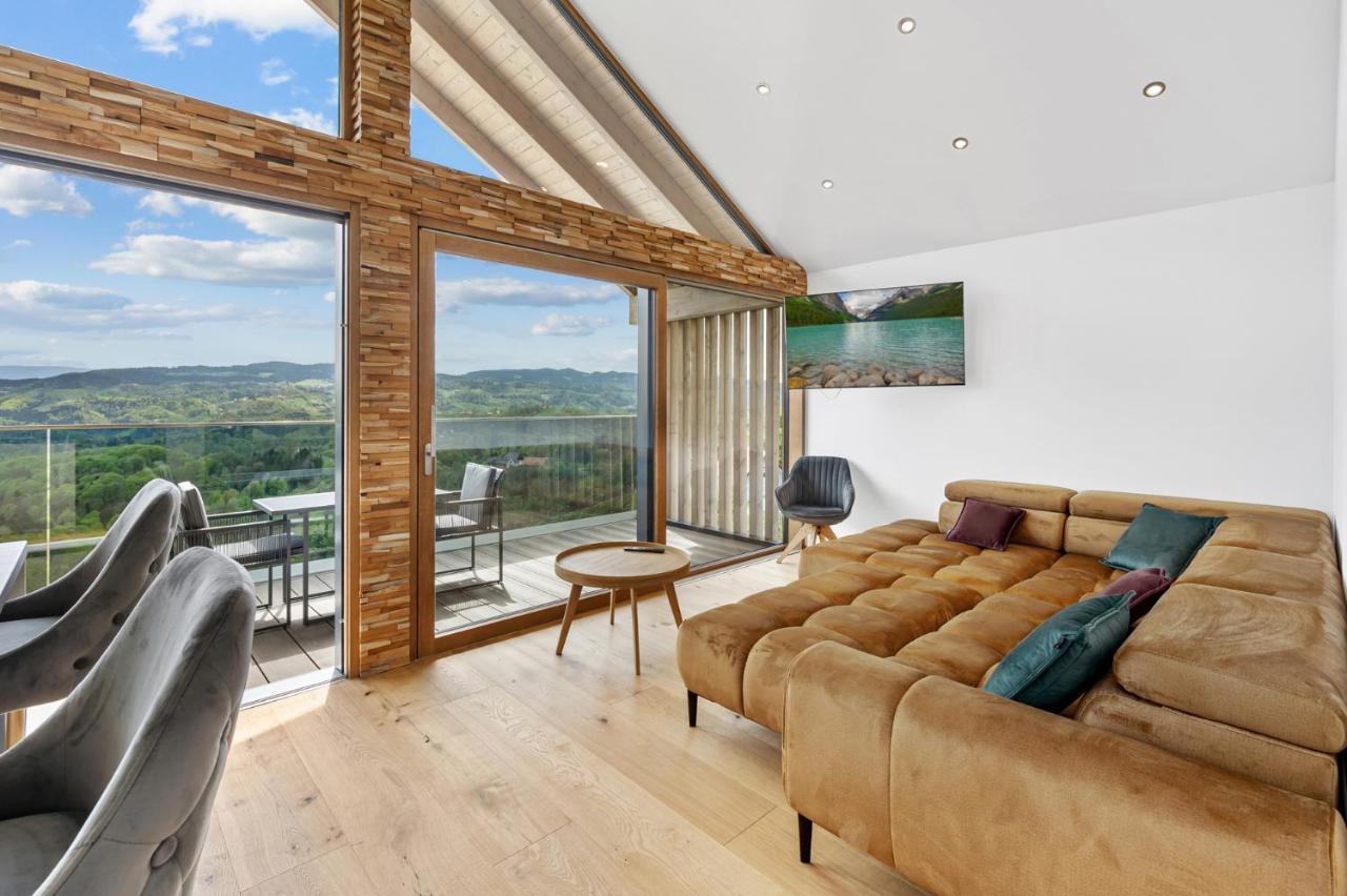Luxus Chalet Max Glanz an der Weinstraße Eksteriør billede