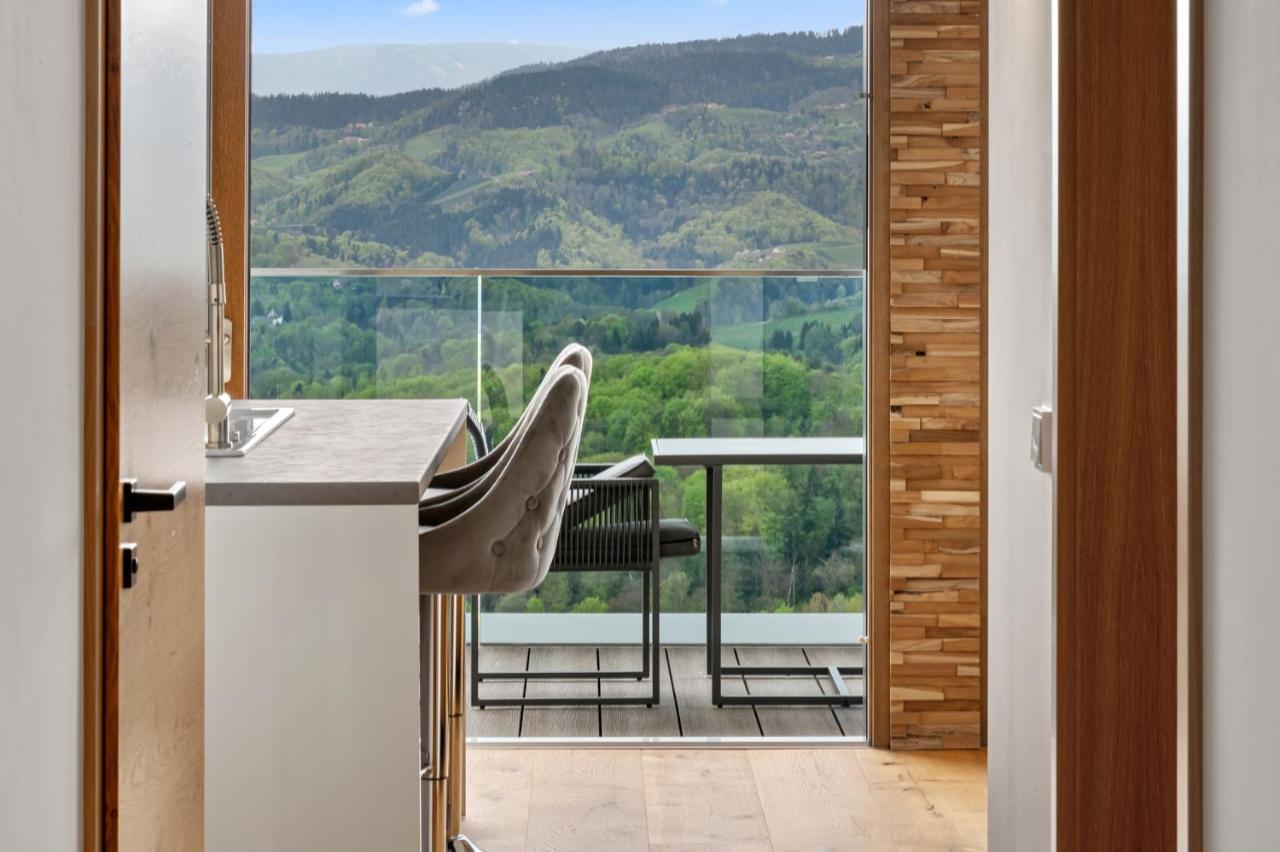 Luxus Chalet Max Glanz an der Weinstraße Eksteriør billede